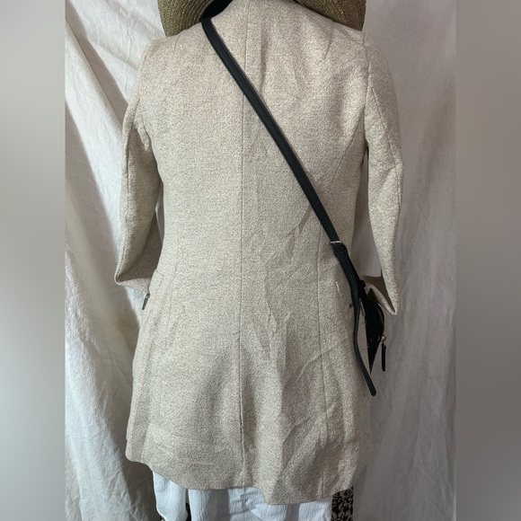 Zara Basics Collection Beige Long Zip Up Textures Blazer Jacket Women’s Small - Picture 3 of 5